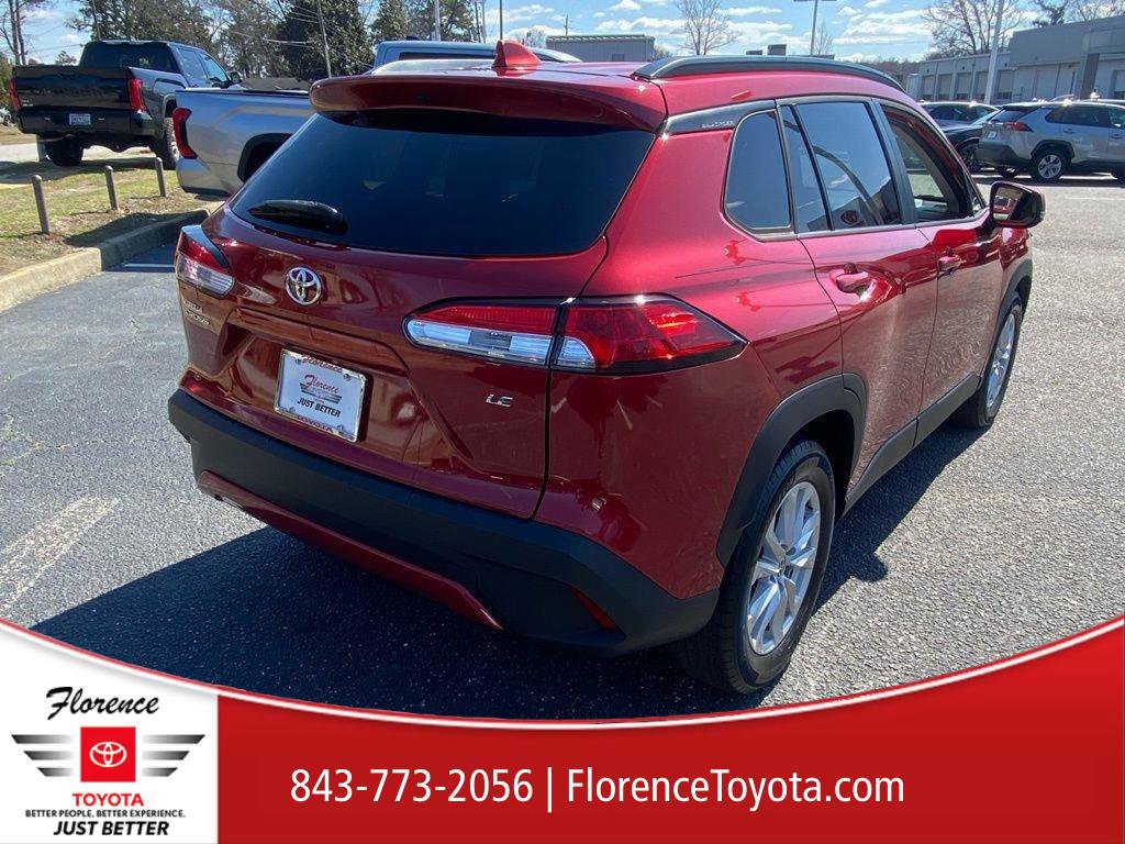 Used 2022 Toyota Corolla Cross LE image 16