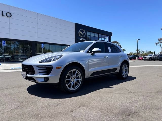 Used 2017 Porsche Macan AWD/4WD image 6