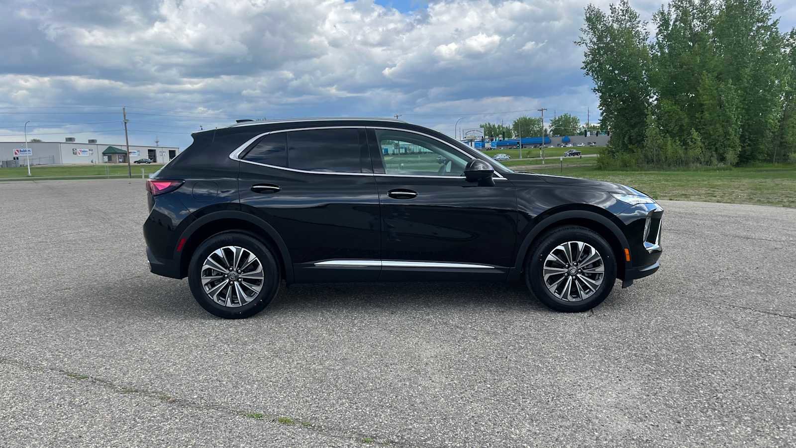 New 2025 Buick Envision Preferred image 3