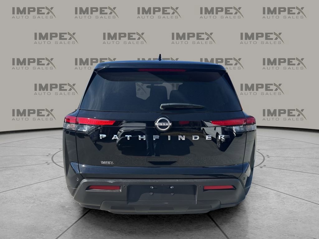 Used 2022 Nissan Pathfinder S image 4