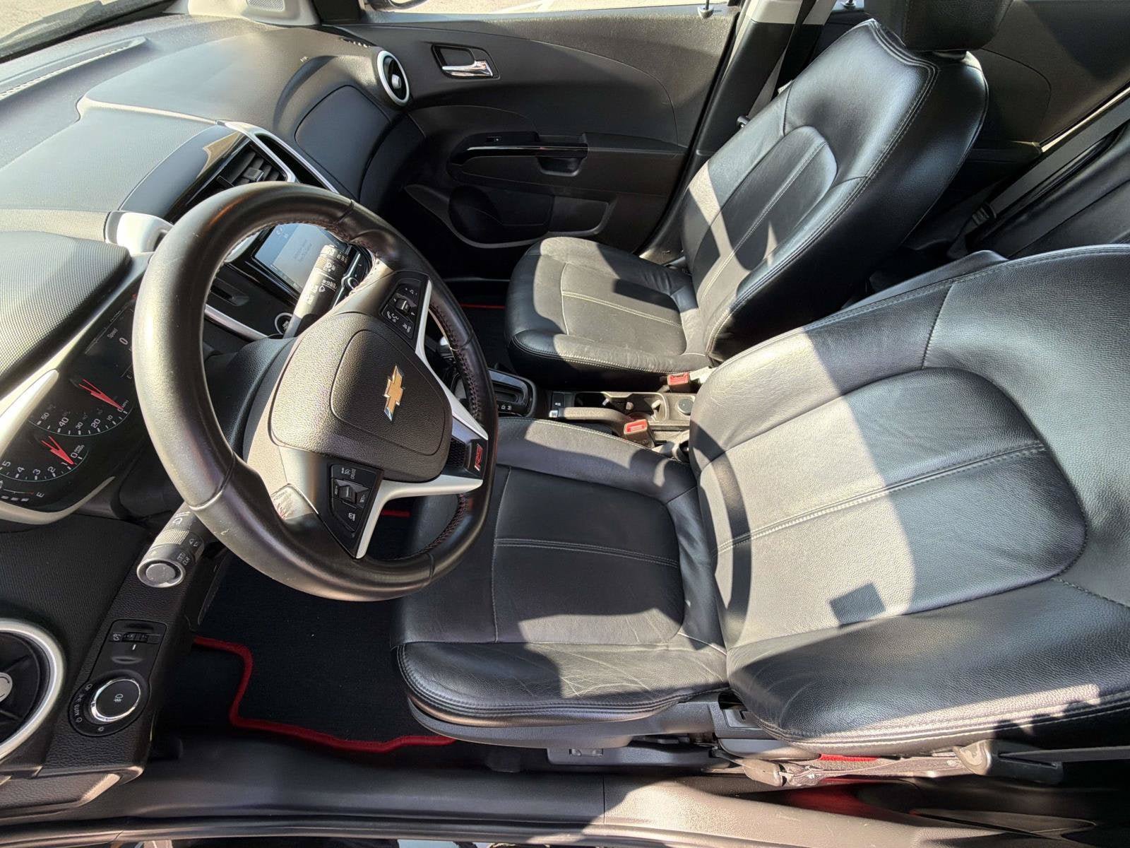 Certified 2017 Chevrolet Sonic LT w/ Fun and Sun Package FWD image 10