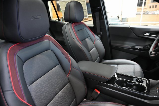 New 2026 Chevrolet Equinox RS image 8