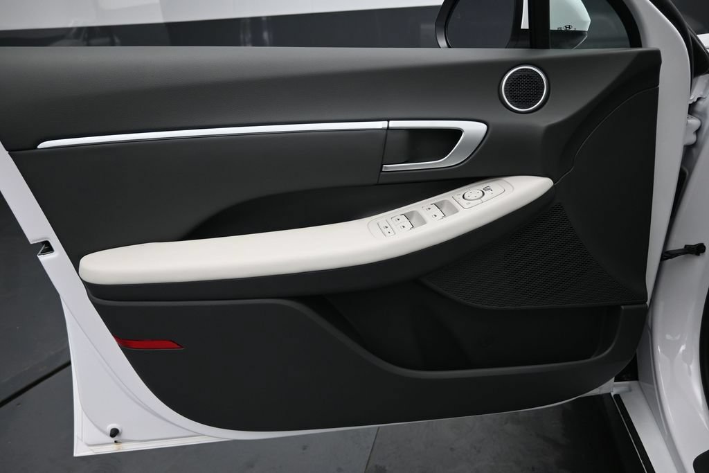 New 2026 Hyundai Sonata Blue FWD image 23