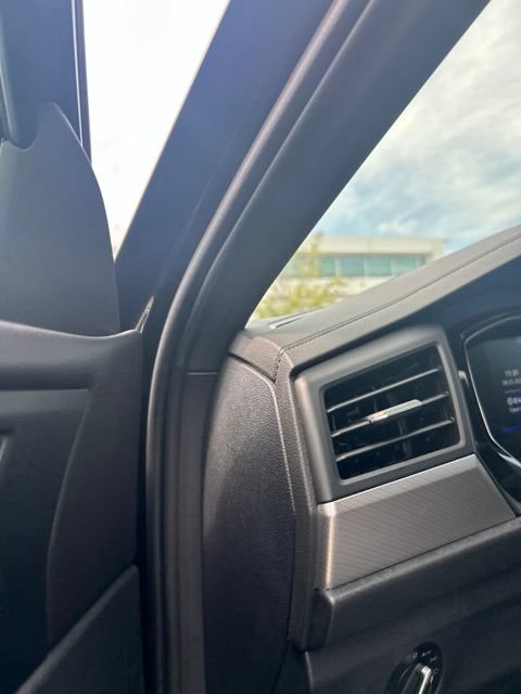 Certified 2024 Volkswagen Jetta Sport FWD image 14