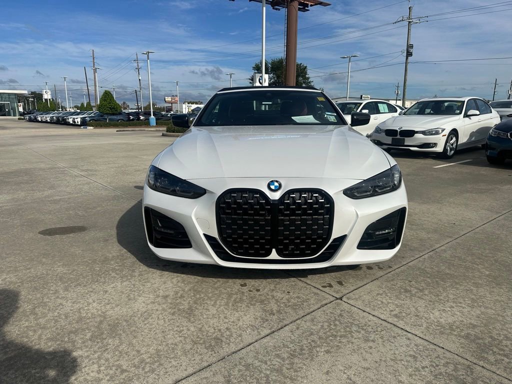 Used 2023 BMW 430i Convertible w/ M Sport Package image 2