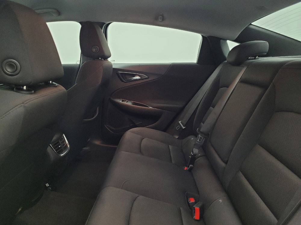 Used 2024 Chevrolet Malibu LT FWD image 18