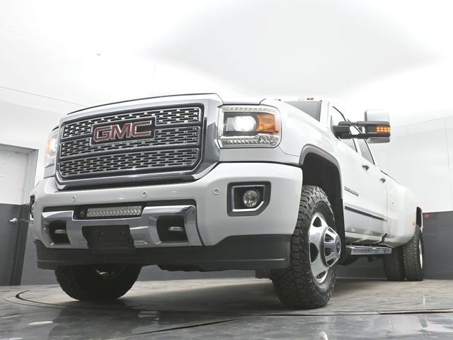 Used 2018 GMC Sierra 3500 Denali w/ Duramax Plus Package image 40