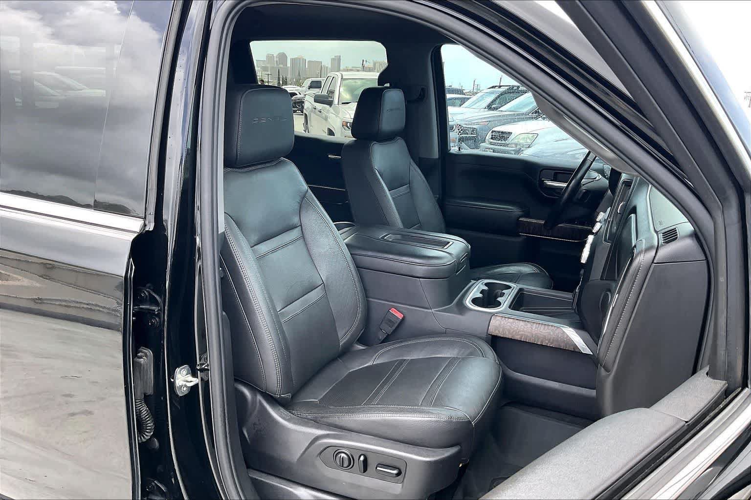 Used 2022 GMC Sierra 1500 Elevation w/ Preferred Package AWD/4WD image 13
