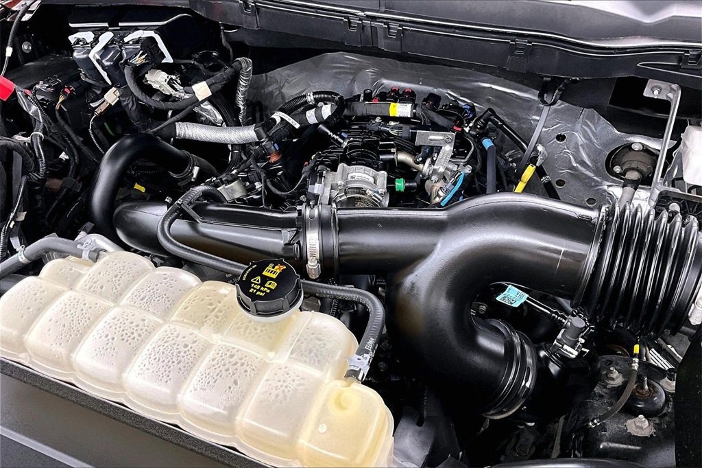 Used 2023 Ford F150 XLT image 34