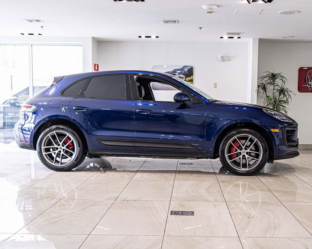 Used 2022 Porsche Macan S image 10