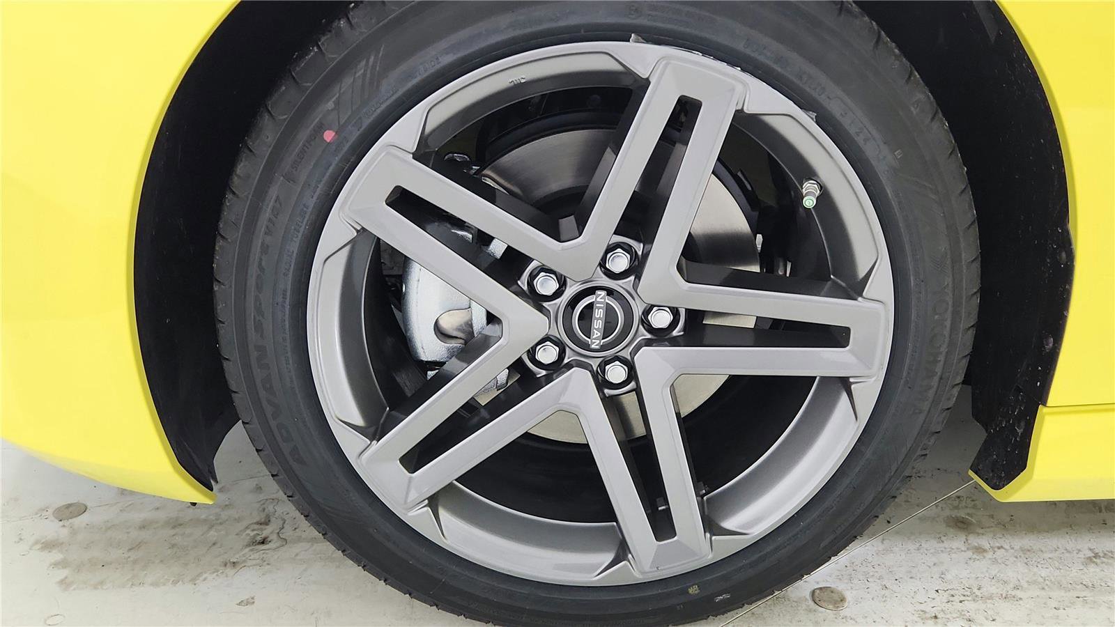 Used 2024 Nissan Z Sport w/ Floor Mat Package RWD image 33