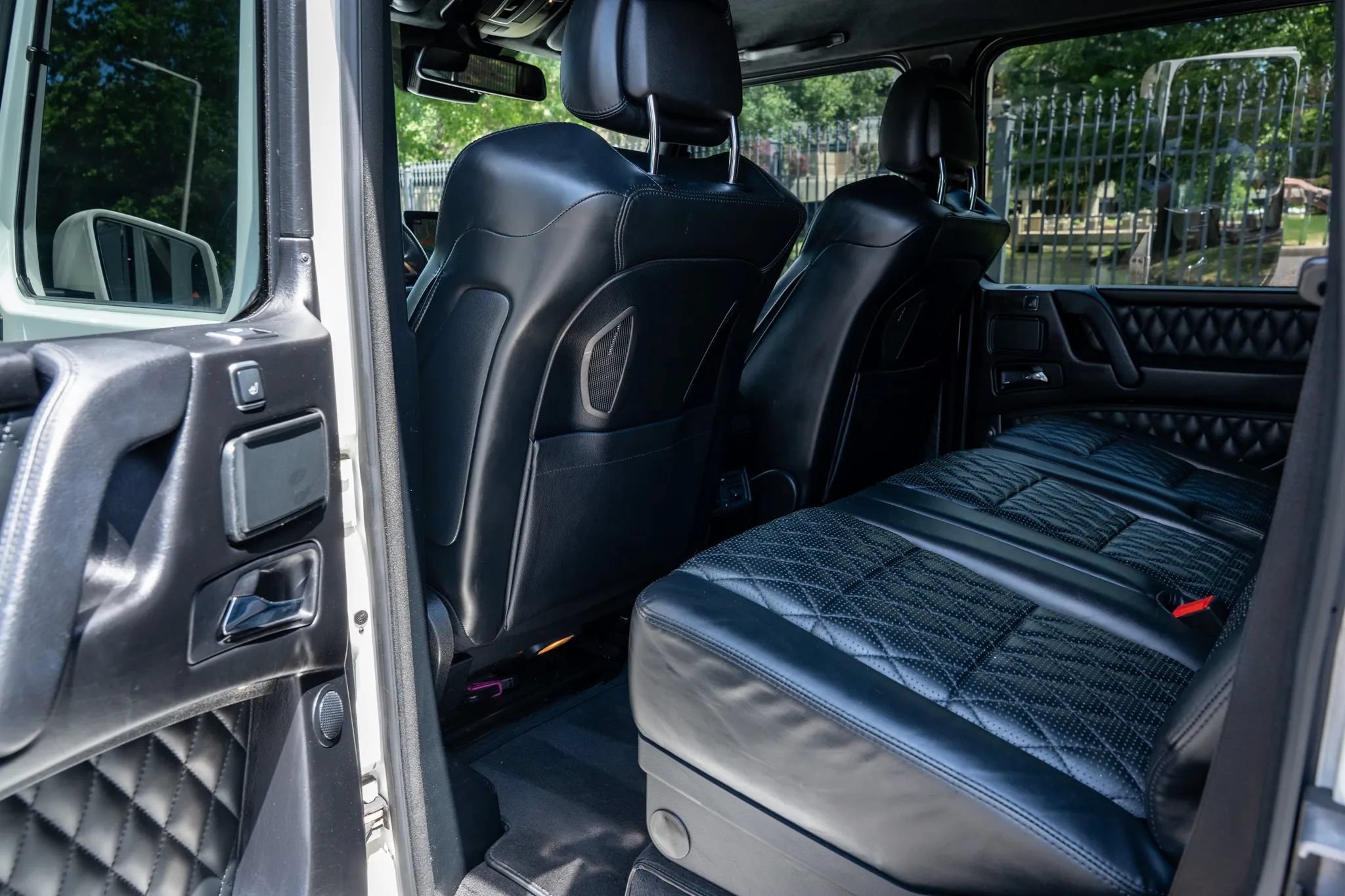 Used 2017 Mercedes-Benz G 63 AMG 4MATIC image 13