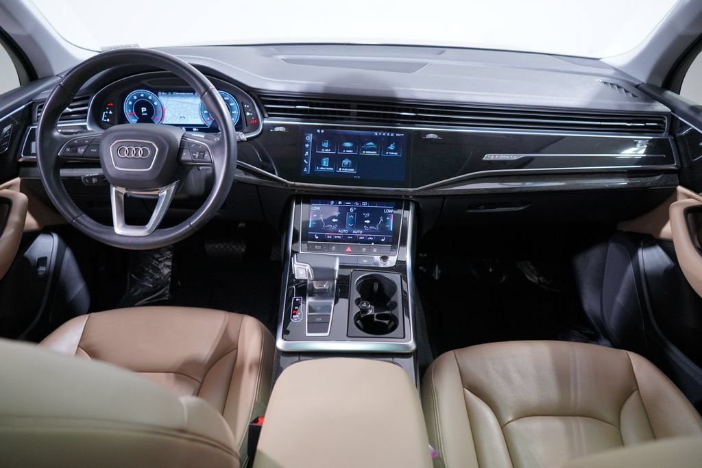 Used 2023 Audi Q7 3.0T Premium w/ Convenience Package AWD/4WD image 11