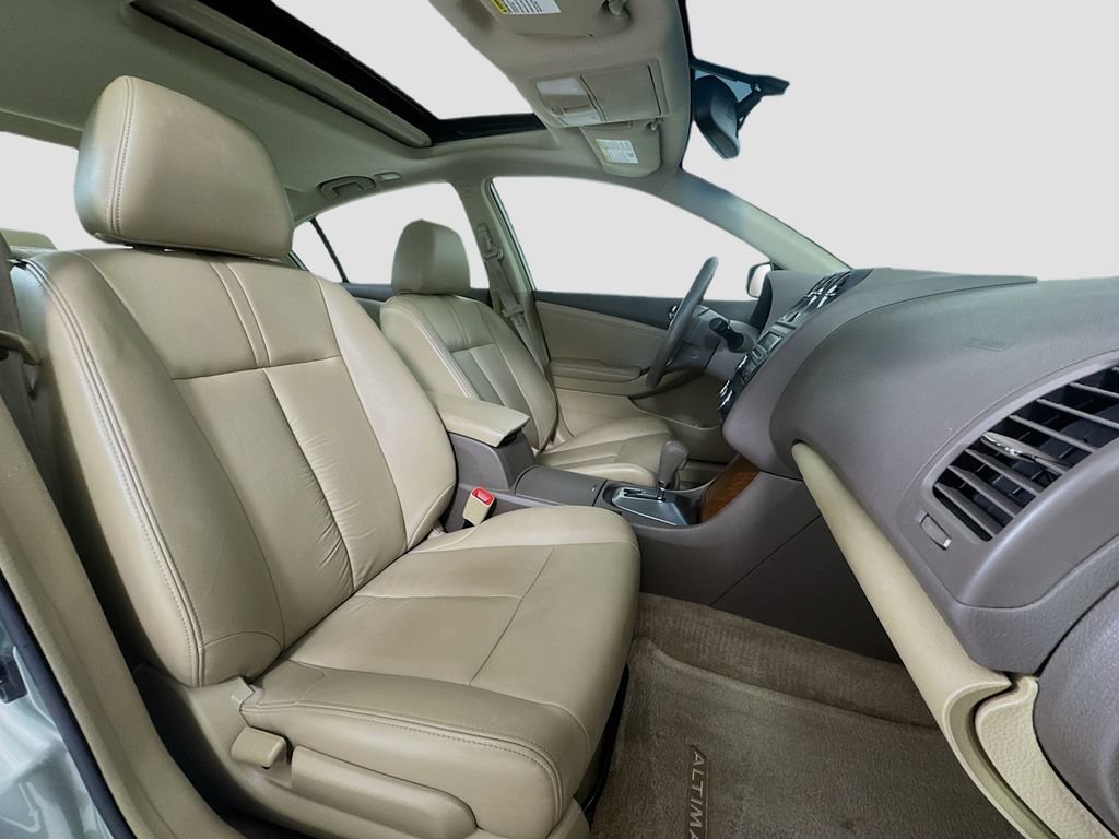 Used 2008 Nissan Altima 2.5 SL w/ SL Pkg FWD image 24