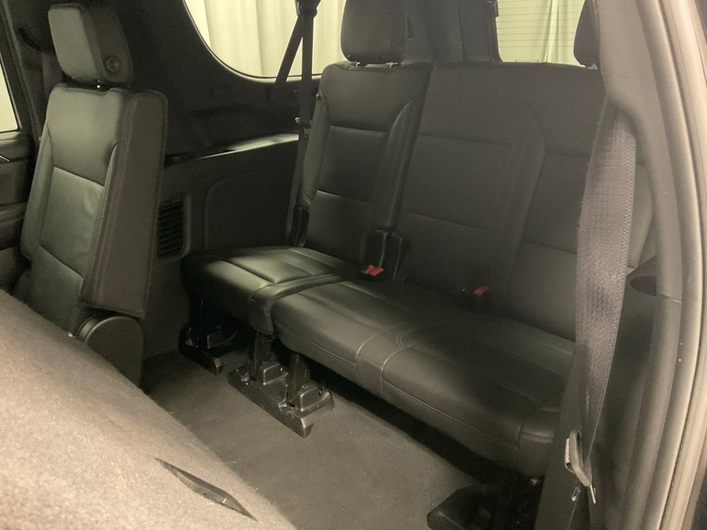 Used 2024 Chevrolet Suburban LT AWD/4WD image 28