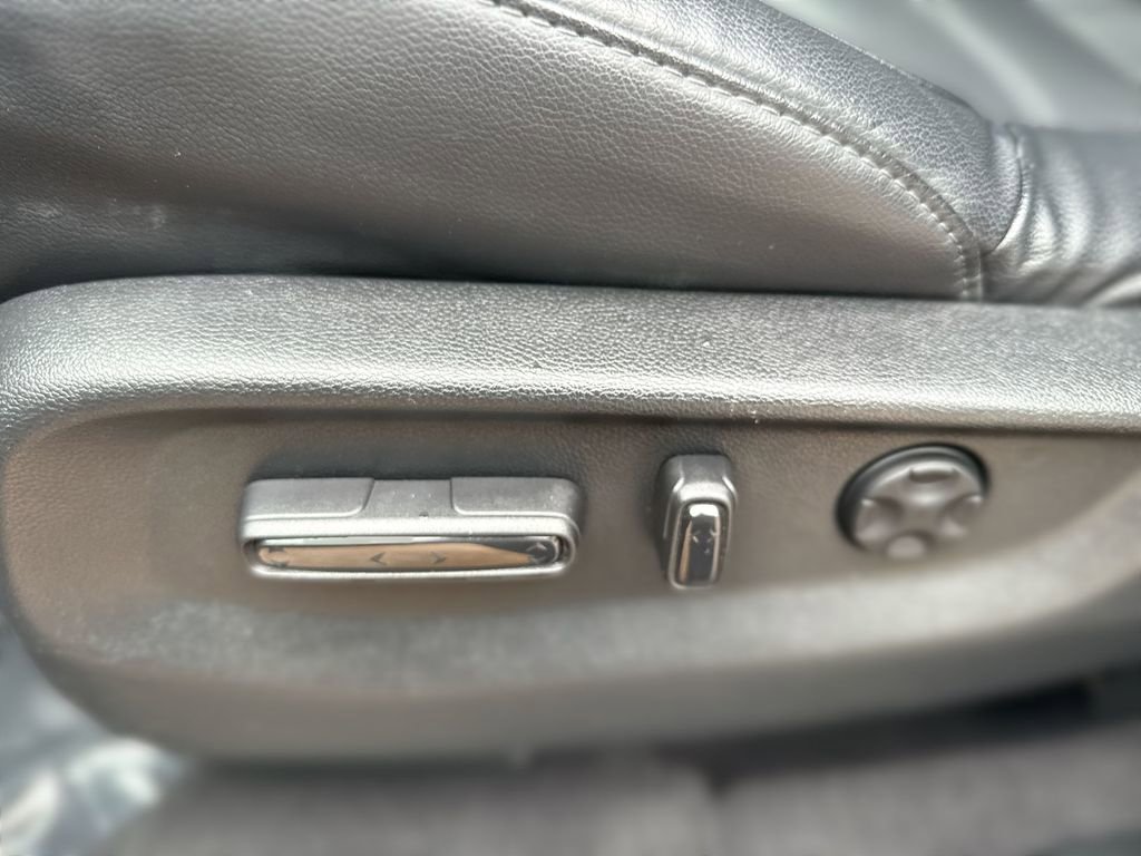 Used 2021 Honda CR-V EX-L image 14