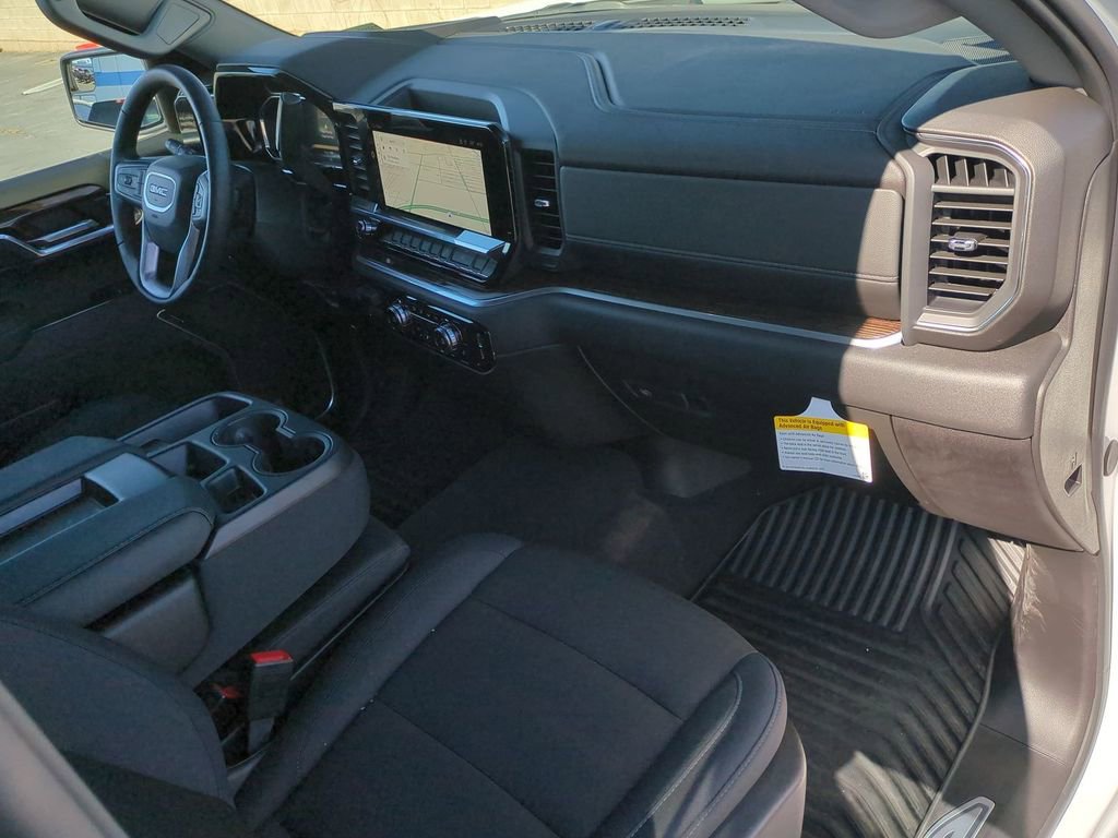 Used 2026 GMC Sierra 1500 SLE w/ Preferred Package AWD/4WD image 35