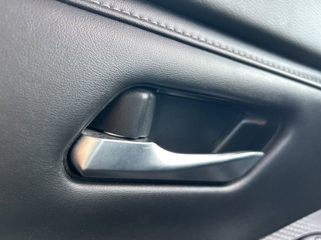 Used 2022 Nissan Sentra SV w/ All-Weather Package FWD image 15