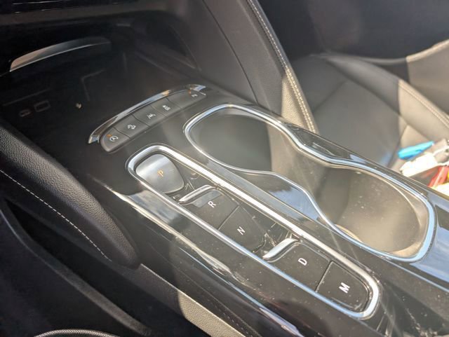 Used 2023 Buick Envision Essence image 22