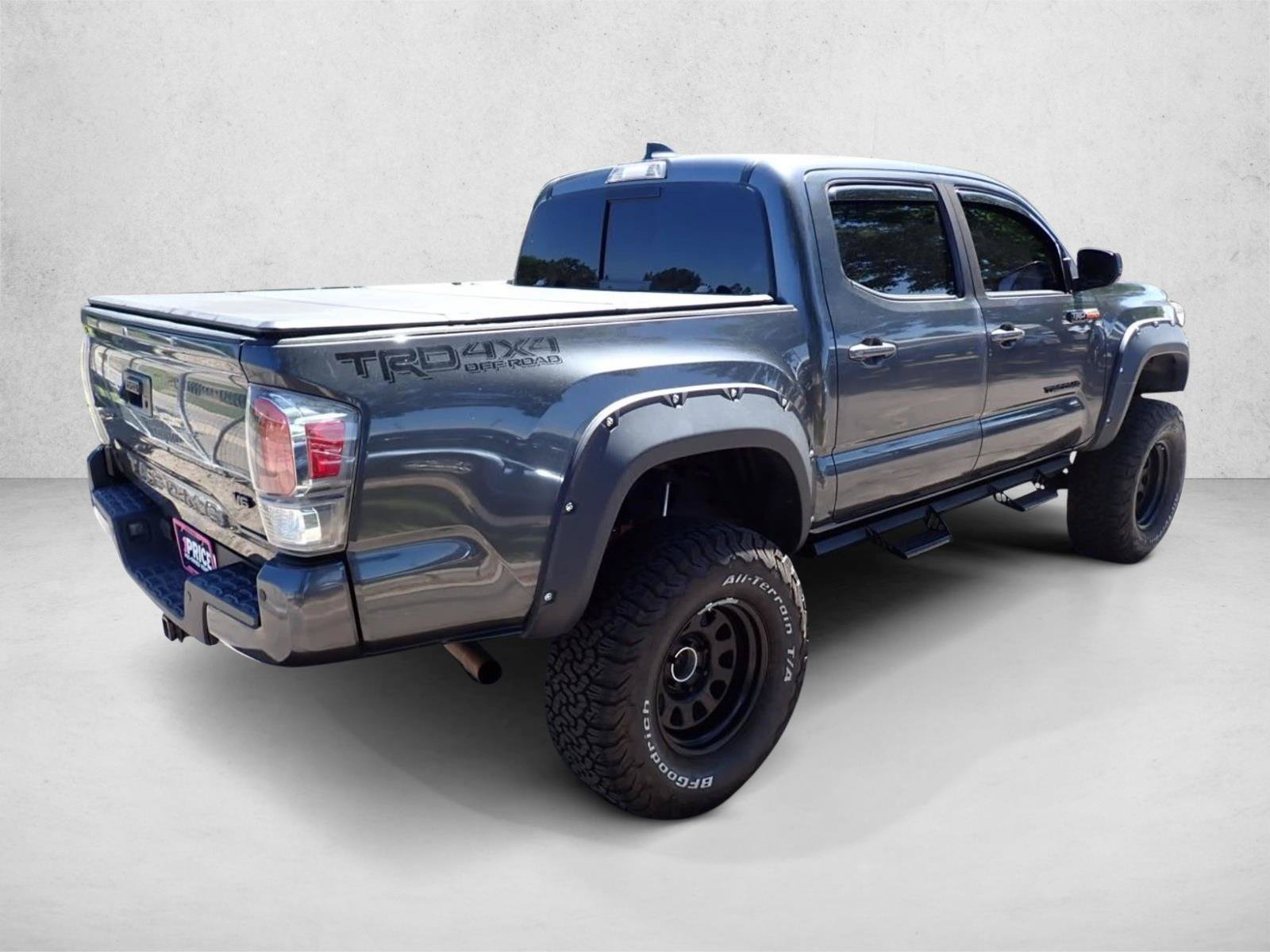 Used 2021 Toyota Tacoma TRD Off-Road w/ Technology Package AWD/4WD image 4