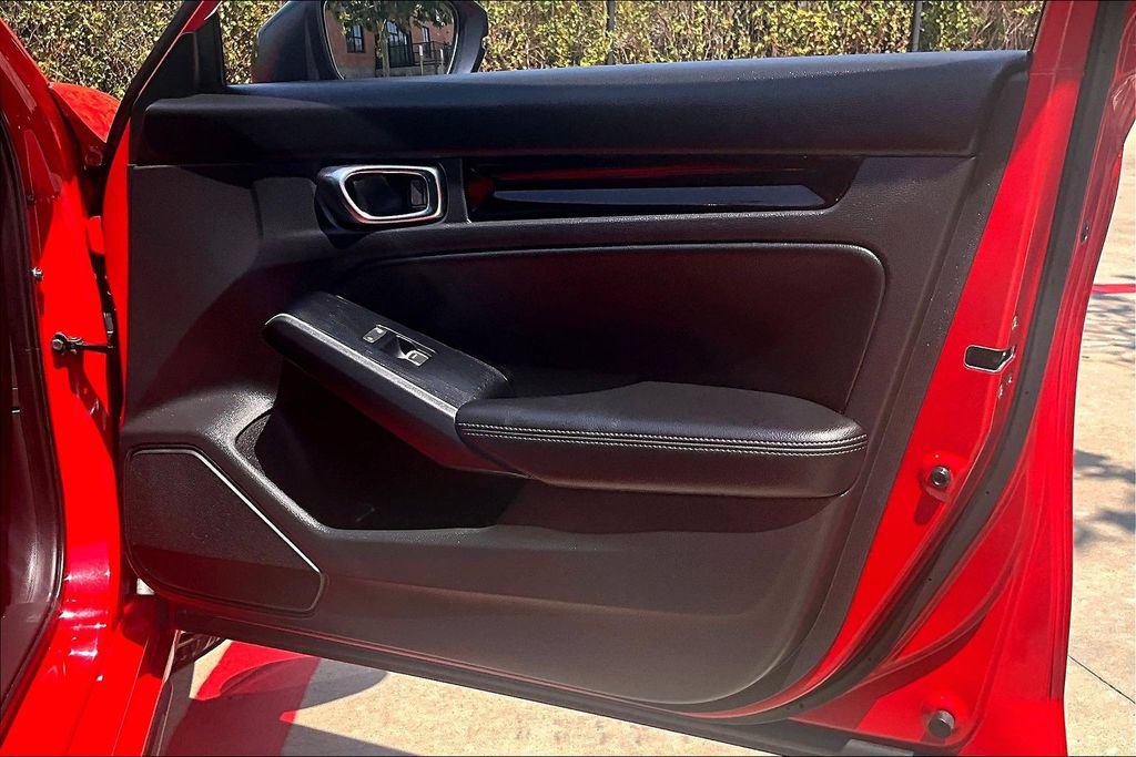 Used 2025 Honda Civic Sport Touring image 25