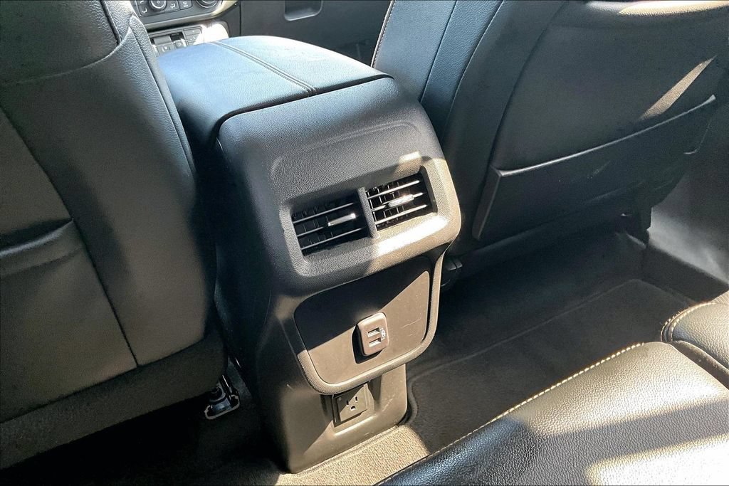 Used 2023 GMC Terrain AT4 AWD/4WD image 33