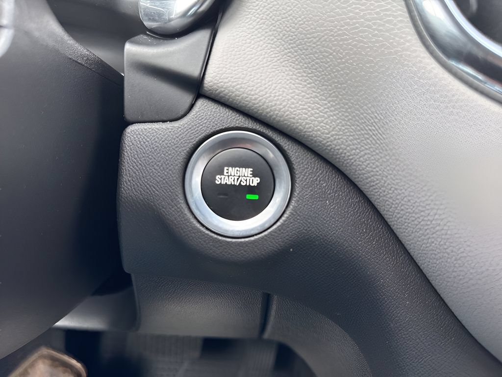 Used 2024 Chevrolet Equinox LS w/ LS Convenience Package FWD image 23