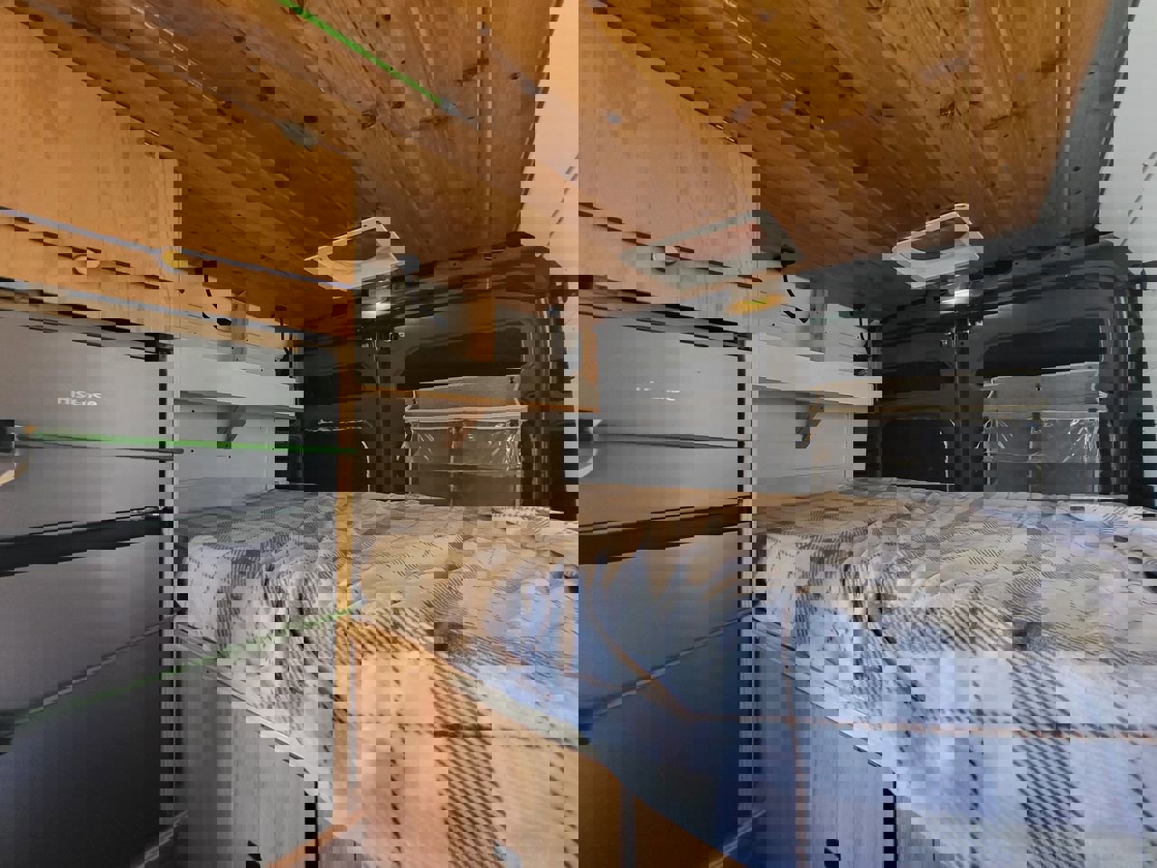 Used 2023 RAM ProMaster 2500 w/ Driver Convenience Group image 19