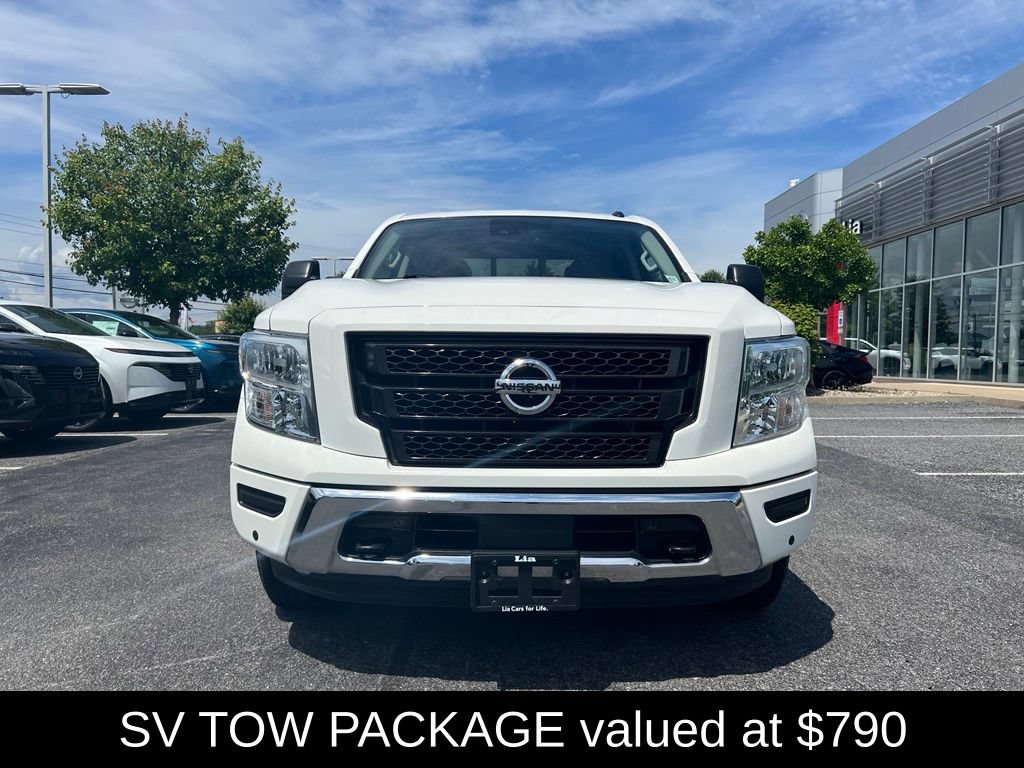 Used 2021 Nissan Titan SV w/ SV Convenience Package AWD/4WD image 5