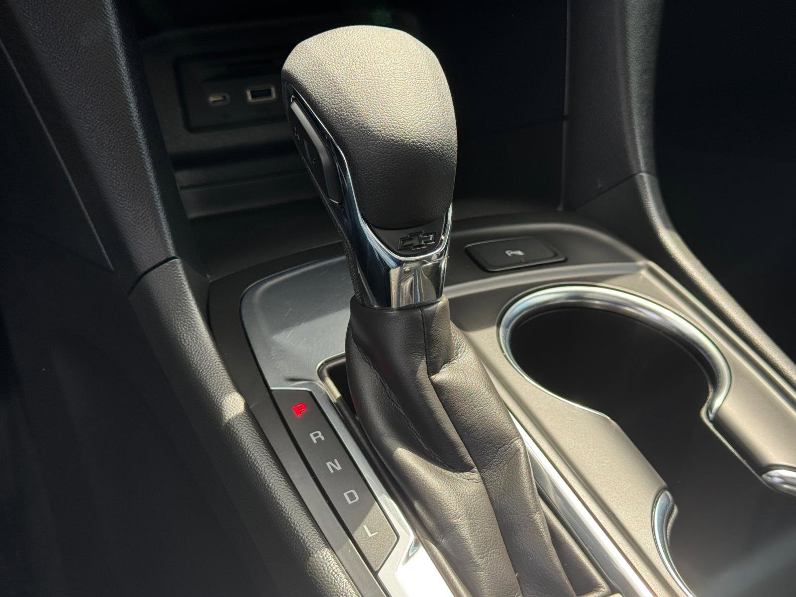 Used 2022 Chevrolet Equinox LT FWD image 18