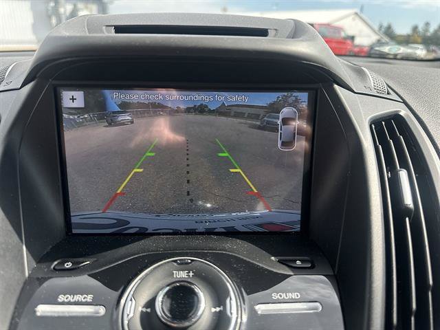 Used 2018 Ford Escape Titanium w/ Ford Safe & Smart Package AWD/4WD image 46