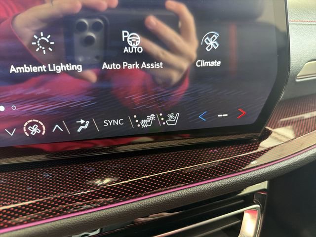 New 2026 Chevrolet Traverse RS image 38