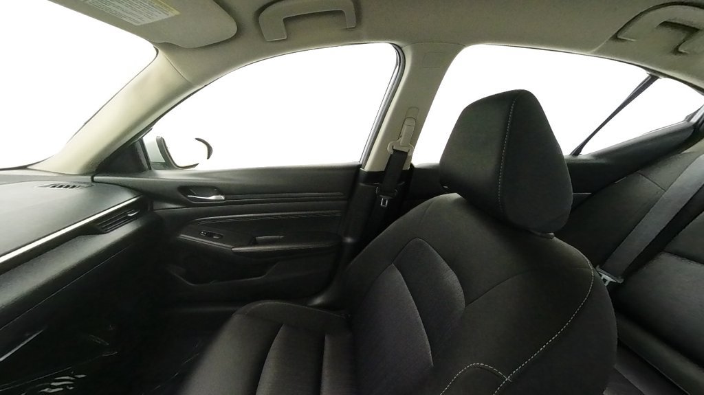 Used 2020 Nissan Altima 2.5 S AWD/4WD image 27