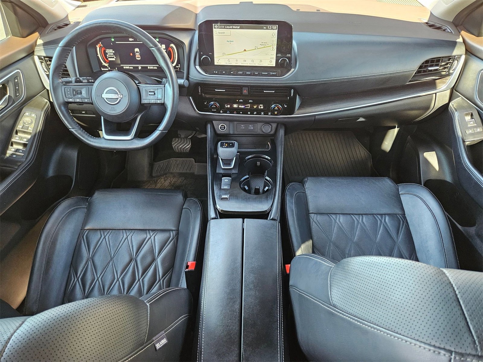 Used 2023 Nissan Rogue Platinum w/ Platinum Premium Package image 22