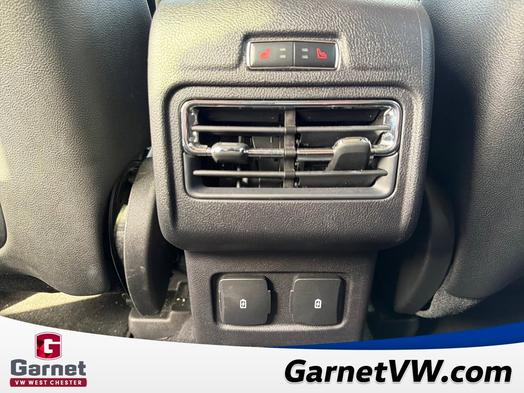 Used 2023 Lincoln Corsair Reserve w/ Equipment Group 202A image 40