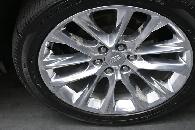 Used 2020 Cadillac Escalade Luxury AWD/4WD image 31