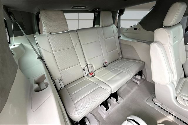 Used 2023 Cadillac Escalade Premium Luxury Platinum w/ LPO, Radiant Package AWD/4WD image 27
