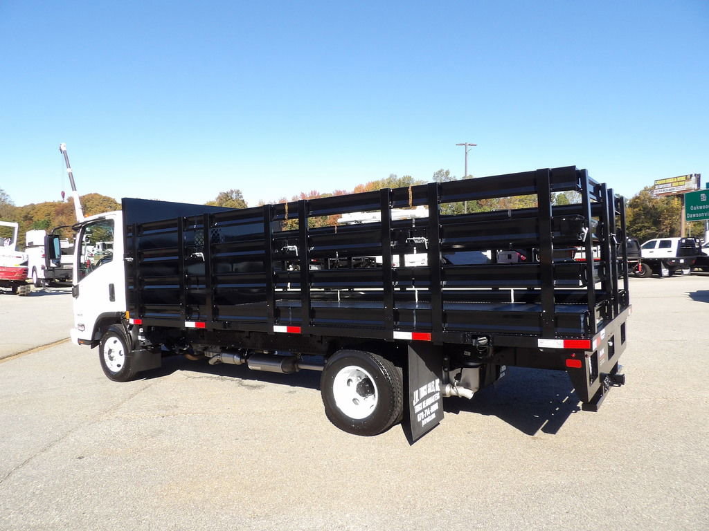 Used 2024 Chevrolet Low Cab Forward image 4