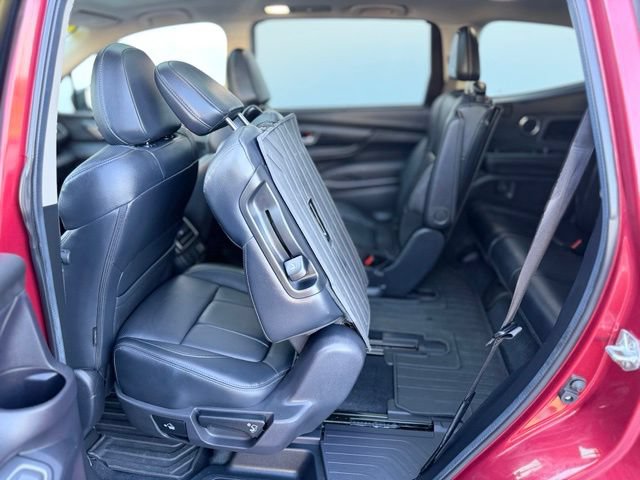 Used 2024 Subaru Ascent Limited w/ Technology Package AWD/4WD image 25