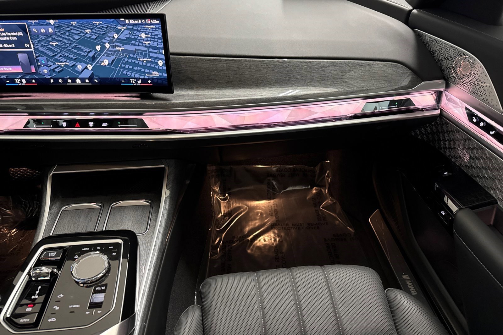 Used 2023 BMW i7 xDrive60 image 30