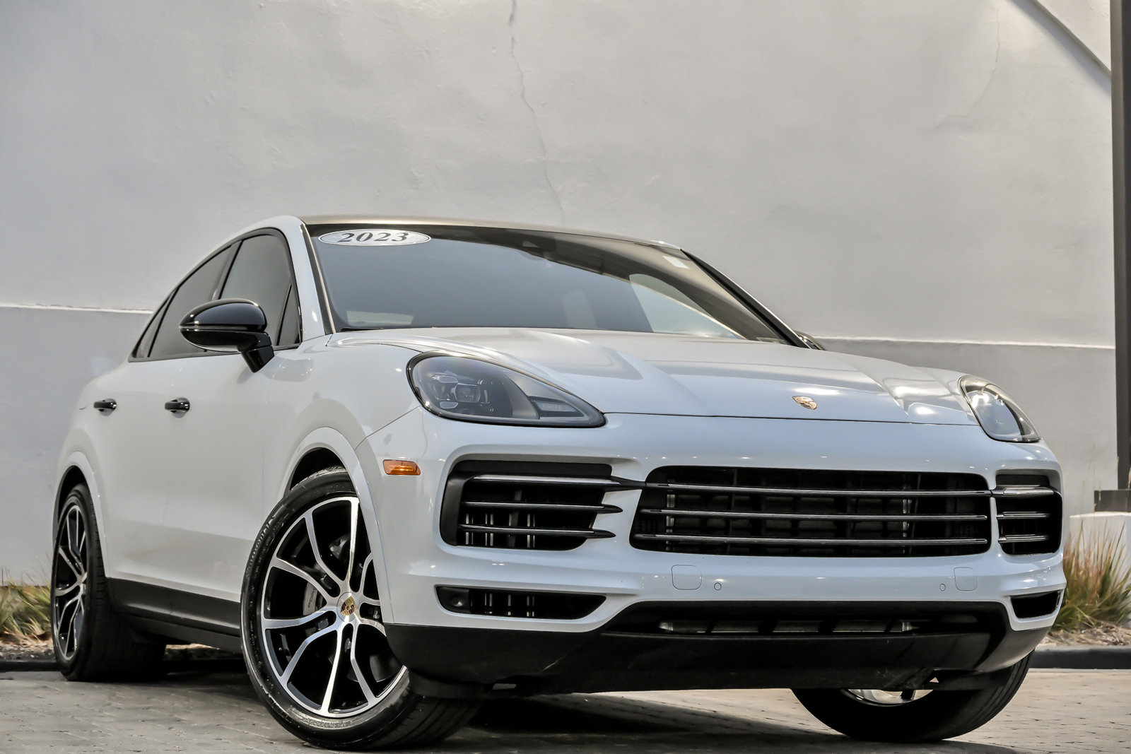 Used 2023 Porsche Cayenne S Platinum
