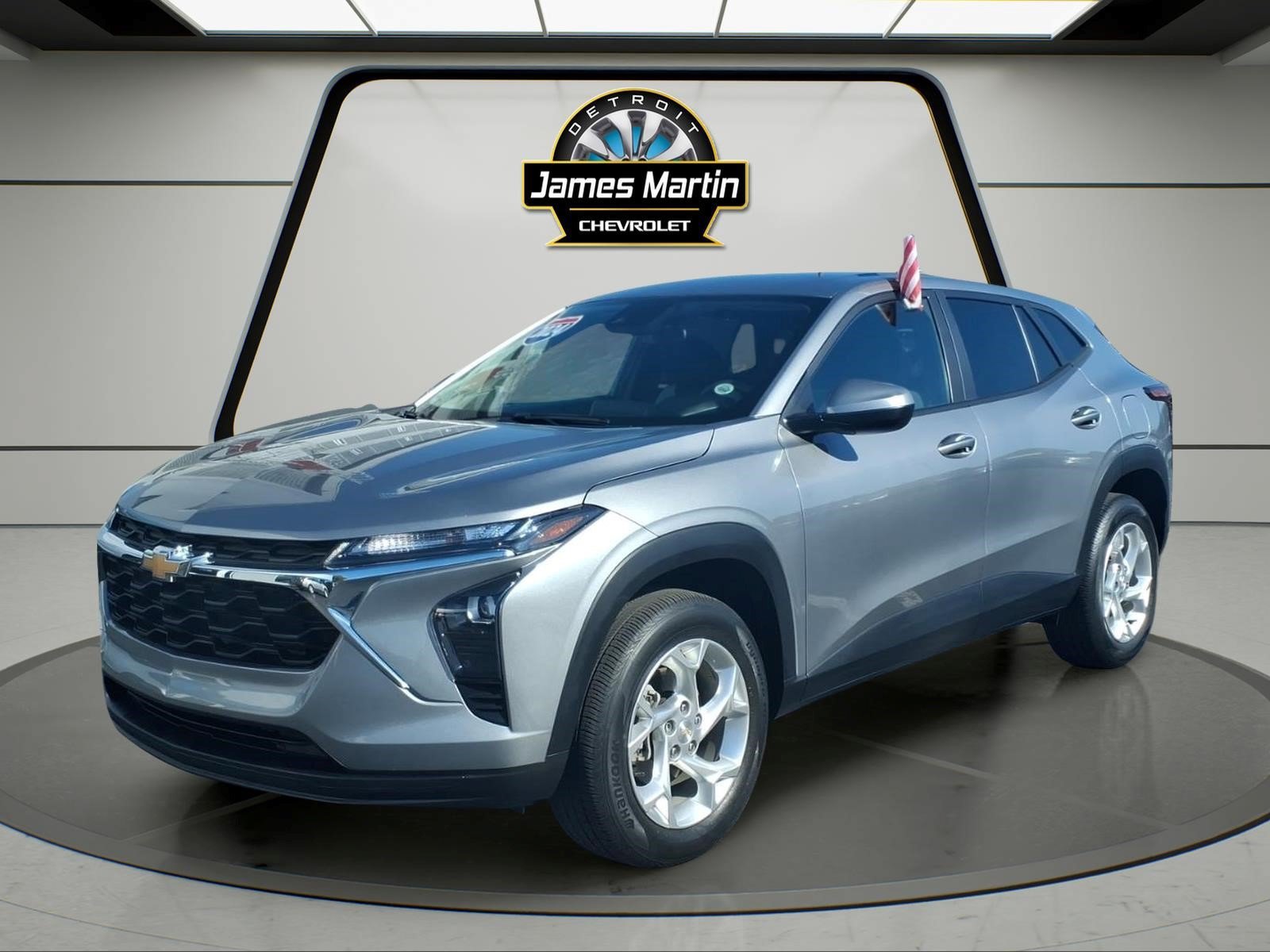 Used 2024 Chevrolet Trax LS w/ LS Convenience Package FWD image 1