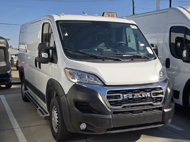 Used 2025 RAM ProMaster 2500 w/ U-Haul Equipment Group FWD image 1