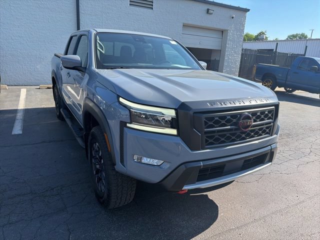 Used 2024 Nissan Frontier PRO-4X w/ Technology Package AWD/4WD image 8