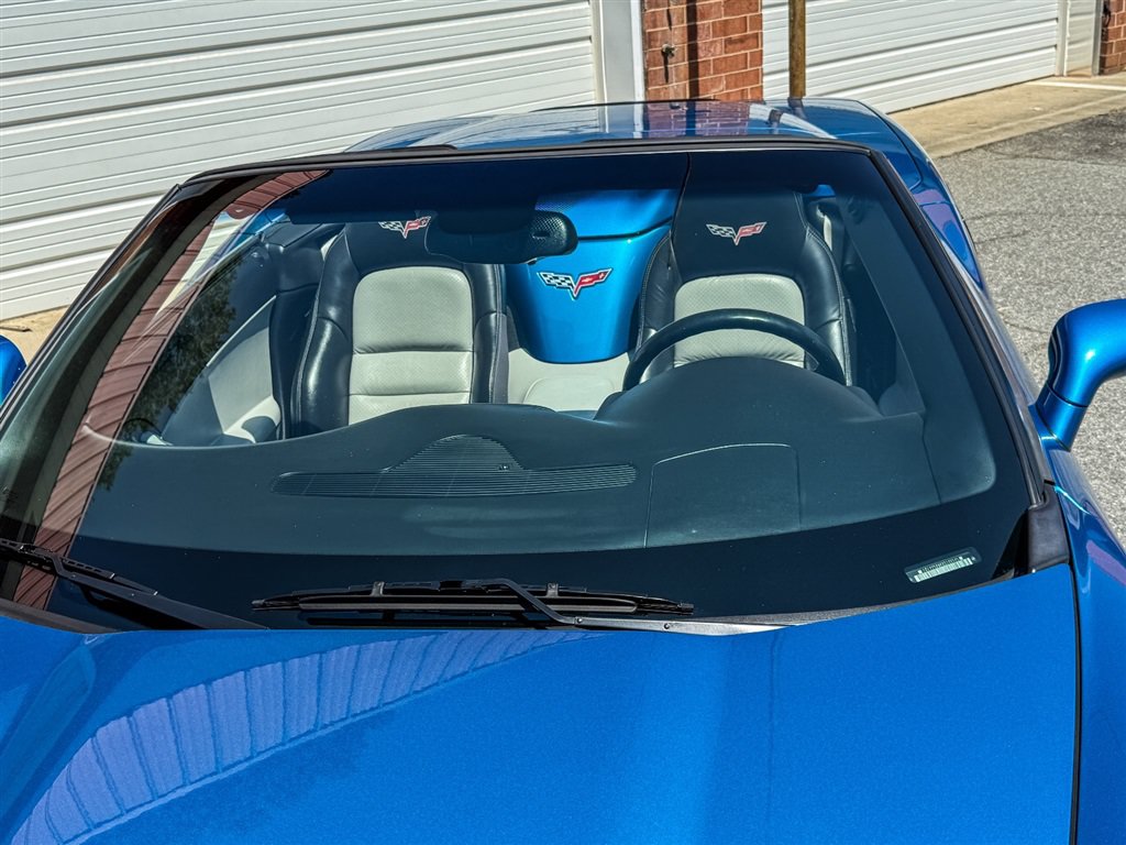 Used 2008 Chevrolet Corvette Convertible RWD image 18
