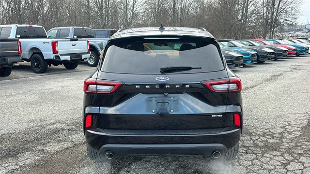 Used 2024 Ford Escape ST-Line image 30