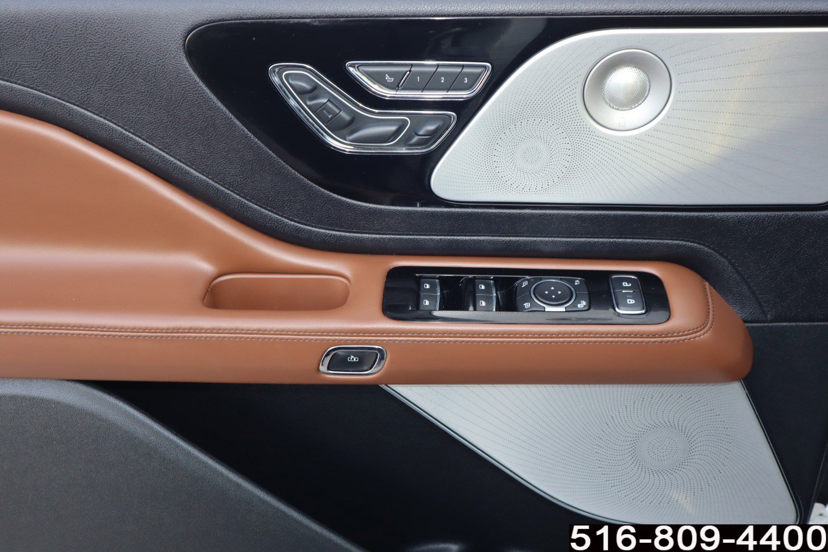 Used 2022 Lincoln Aviator Reserve w/ Equipment Group 201A image 17