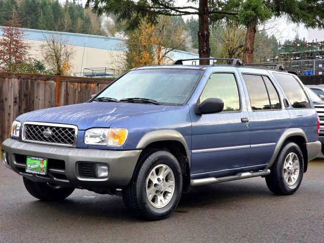 Used 2001 Nissan Pathfinder SE image 3