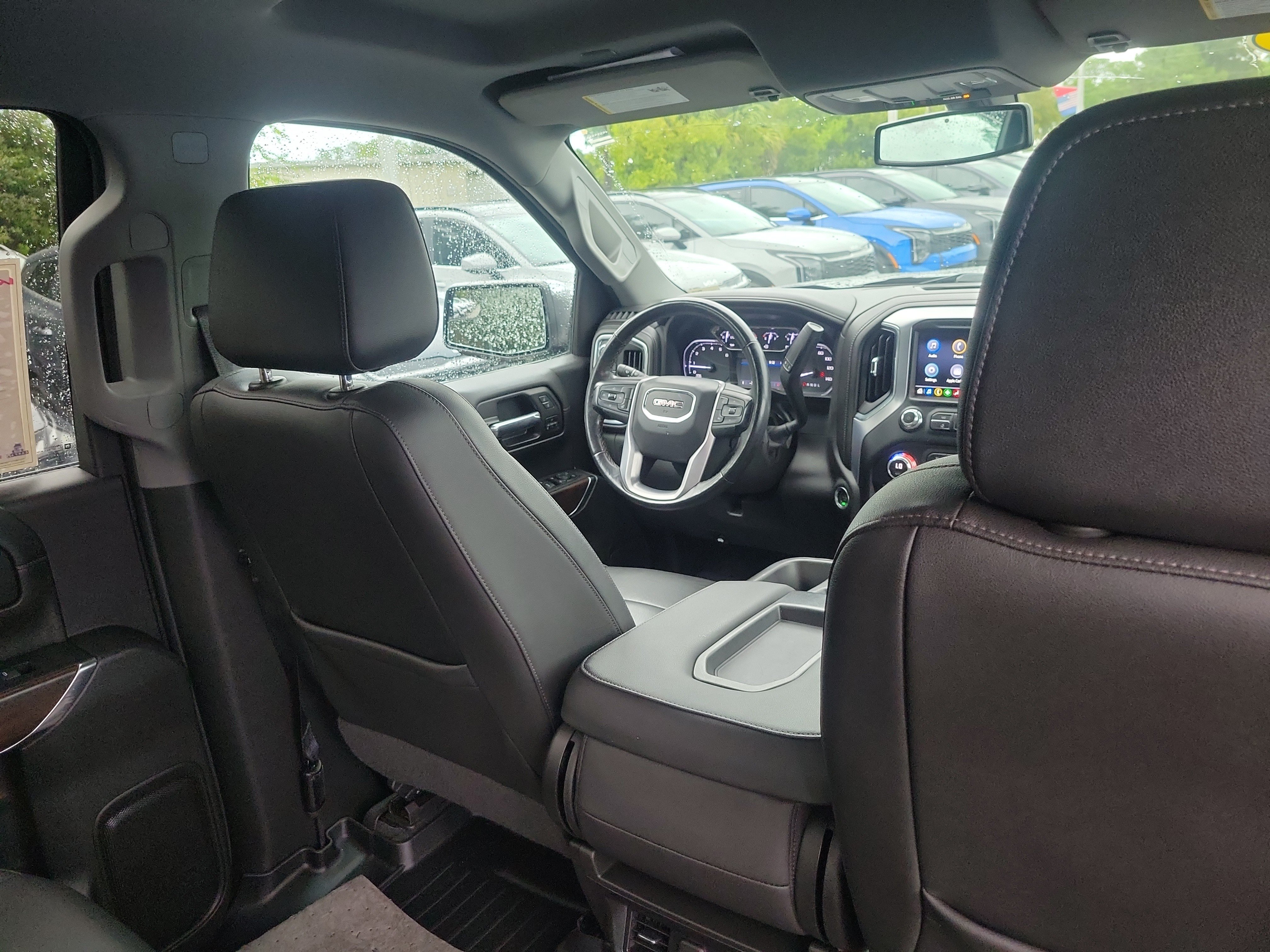 Used 2022 GMC Sierra 1500 SLT AWD/4WD image 11