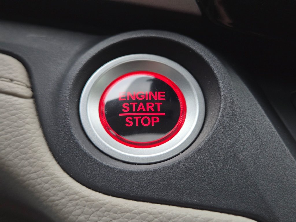 Used 2025 Honda Odyssey EX-L image 31